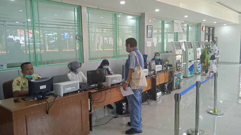 Kenapa Harus Ada Mesin Antrian di Puskesmas