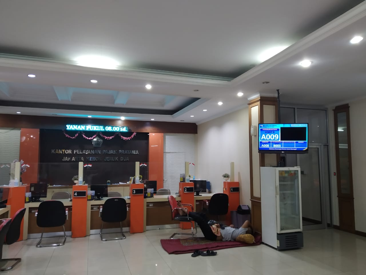 mesin antrian kantor pajak kebon jeruk dua